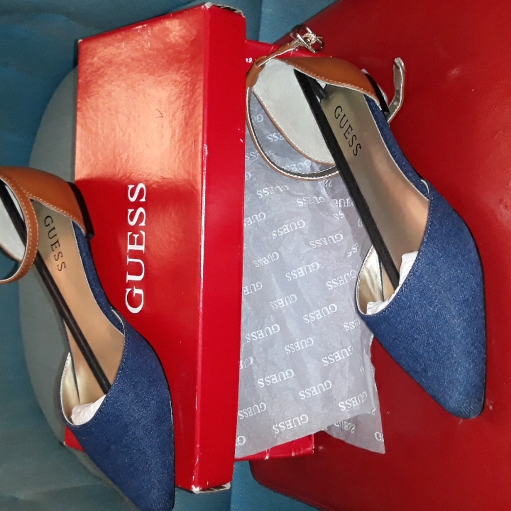 ✔️Guess Shoes